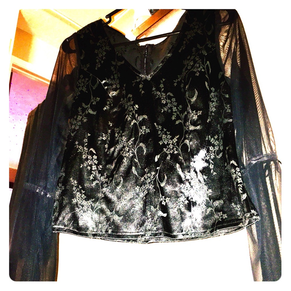 Morbid Threads shirt with Toile Sleeves